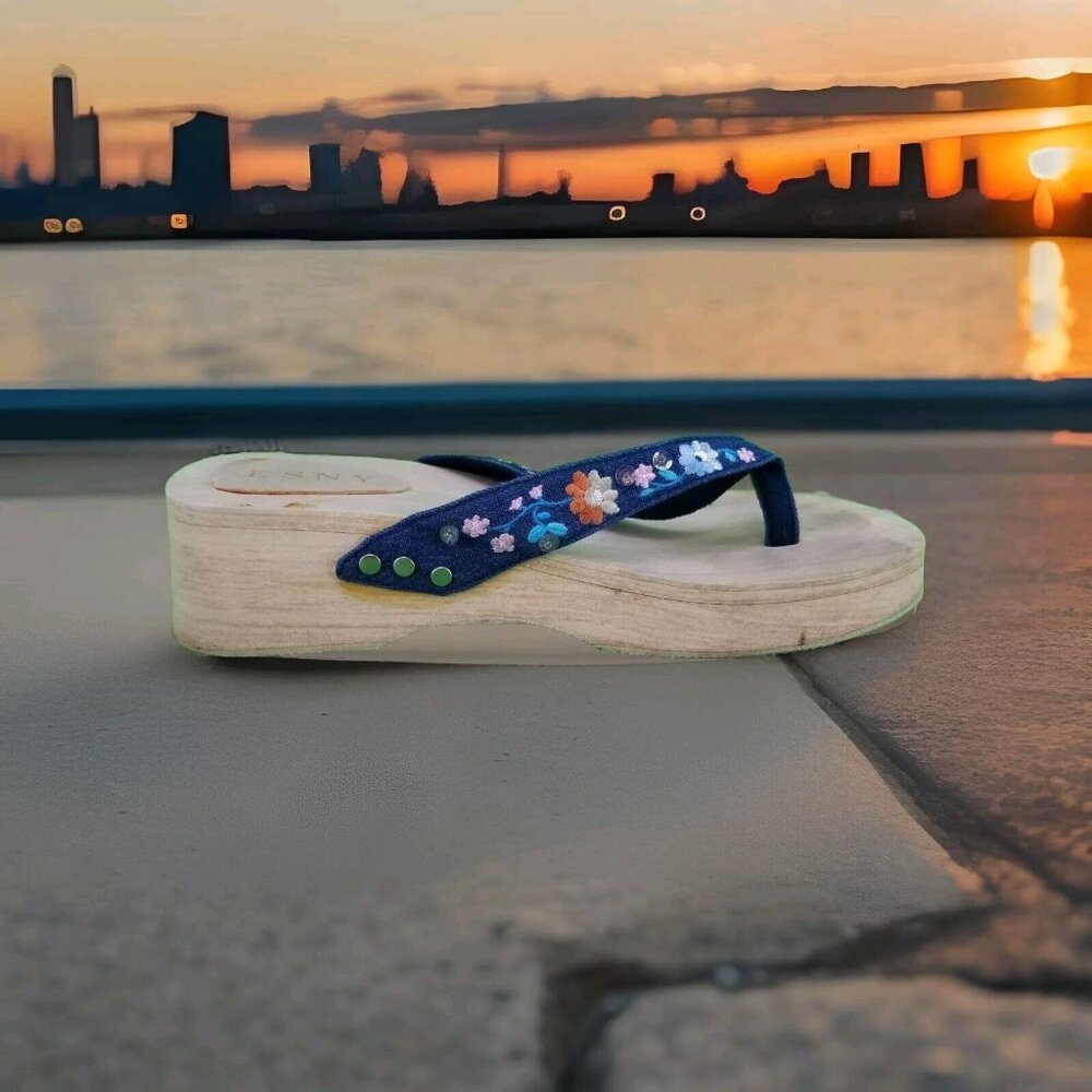 ✅ESNY Stone Summer Rubberized Wood look Slides Women's 9 Thong Sandal W/Flowers